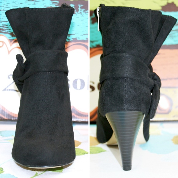 Bow Embellished Suede Heeled Ankle Boots NIB - Picture 2 of 8